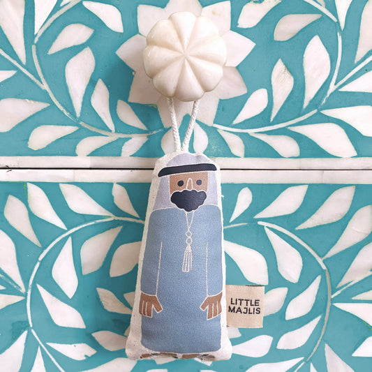 زينة معلقة، رجل إماراتي