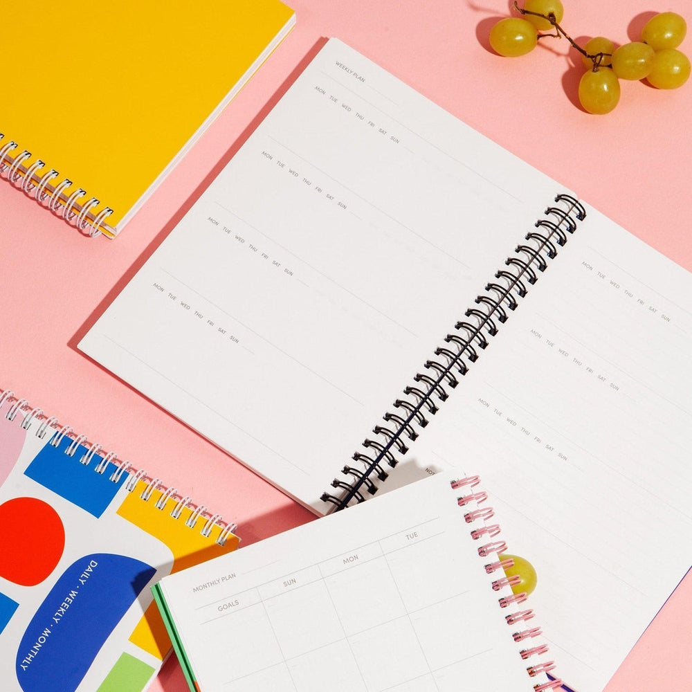 Daily Weekly Monthly Planner