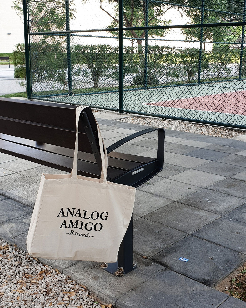 حقيبة Amigo Records التناظرية الأساسية